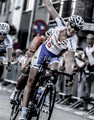 Kelly Druyts de beste in Vrasene (foto's) cyclingsite.be